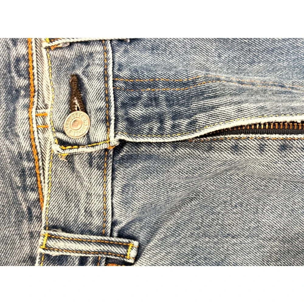 Levis levi 550